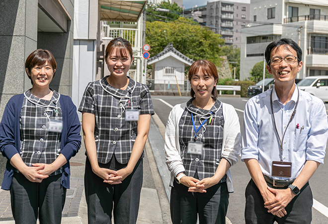 地域医療連携室スタッフ集合写真